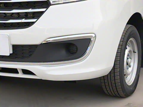 2025��  PLUS 1.8L �ֶ������ 5��