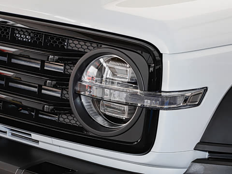 2025�� 2.0T ������