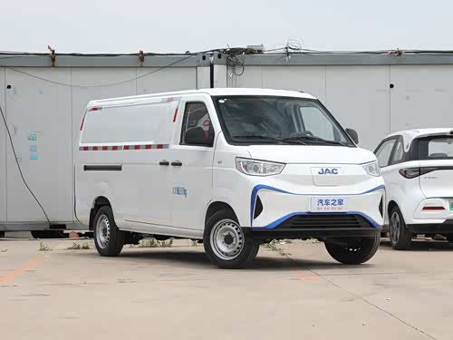 内饰262张实拍图江淮汽车-蓝猫 视频更多视频 >2000公里的江淮蓝猫