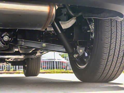 2025�� �Ŀ� ���� 2.0L CVT XV+���Ȱ�