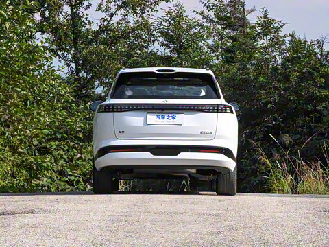 2025�� 210Ultra���̰� 5��