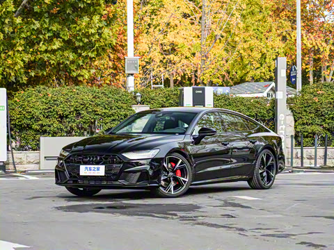 2025�� 55 TFSI quattro ������