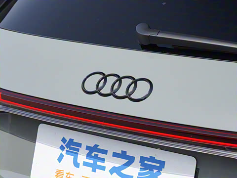 2024�� 50 e-tron quattro ������ҹ��