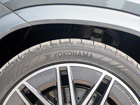 2025�� AMG GLE 53 4MATIC+