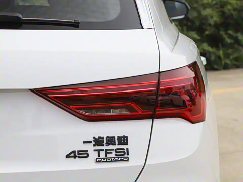 2025�� quattro 45�����ذ� 45TFSI quattro ʱ�ж�����