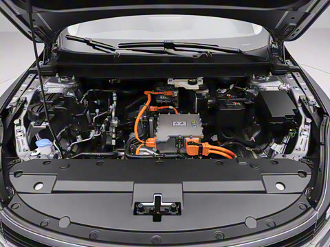 2025�� 610km PLUS