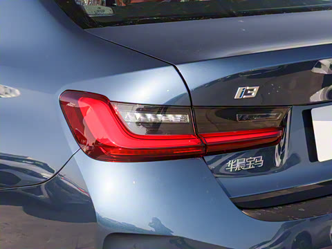 2025�� eDrive 40 L ��ҹ�˶���װ