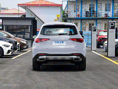 2024�� GLC 260 L 4MATIC ������ 5��