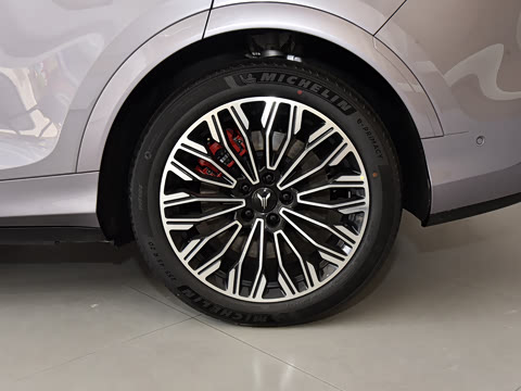 2025�� FREE+ ����Ǭ����