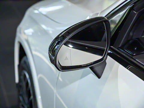 2024�� GLC 300 4MATIC ����SUV