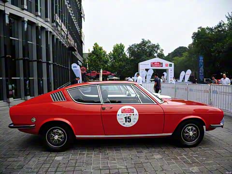 1973�� Coupe S