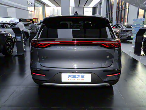 2024�� EV ��ҫ�� 730KM ������