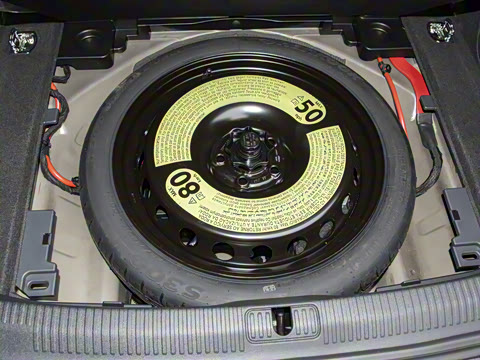 2025�� 200���������� 40 TFSI ���������� B&O ��ҹ��