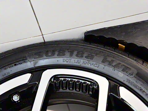 2024�� ľ���� 401km ������ 126kW