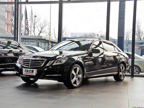 2013�� E 260 L CGIʱ����