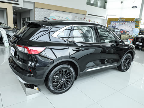 2024�� EcoBoost 245 ����ҫ����