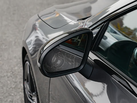 2025�� AMG CLA 35 4MATIC