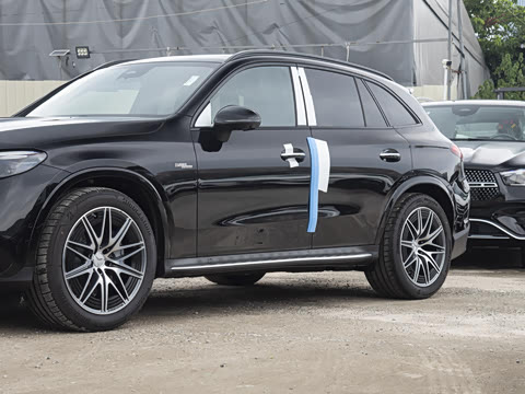 2025 AMG GLC 43 4MATIC