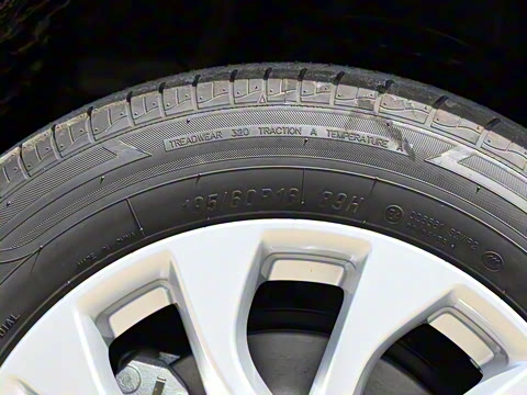 2024�� ���� 1.6XL CVT������