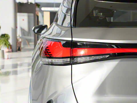 2025�� 350h ����������