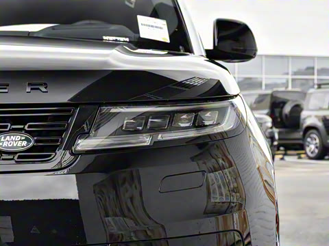 2025�� 400PS Dynamic HSE