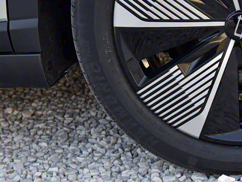 2025�� 565km ������