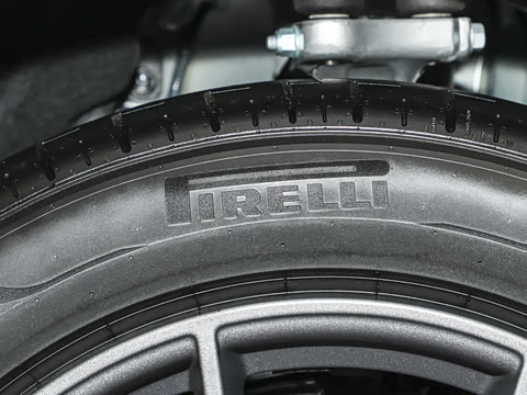 2025�� Cayenne 3.0T ���۰�