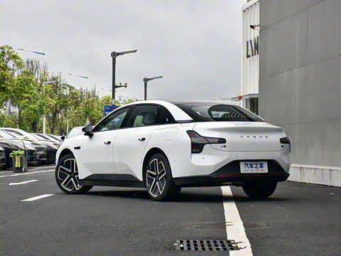 2025�� 600 �������� Max