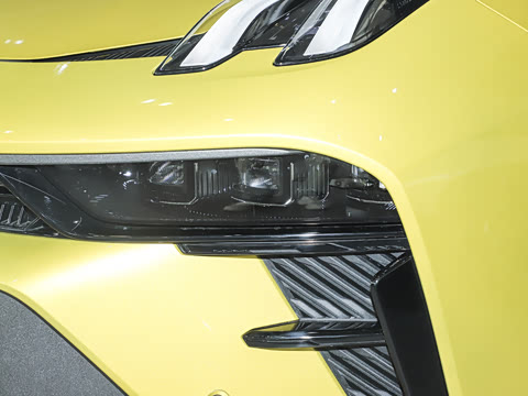 2025�� 03+ 2.0TD �Զ�Ԧ���