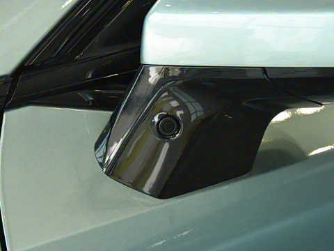 2025�� 300UltraǬ���Ǽ�ADS SE���̰�