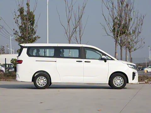 2025�� 1.6L ���������� 6��