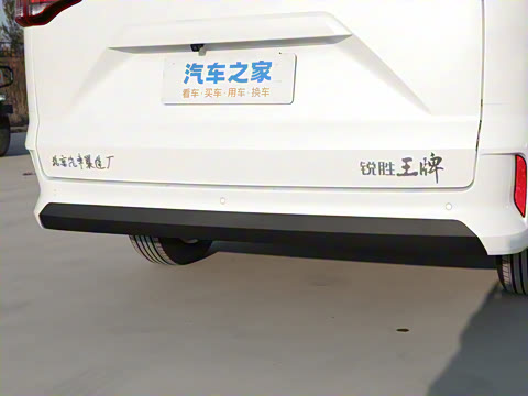 2025�� 2.0L �ֶ���������� 7��