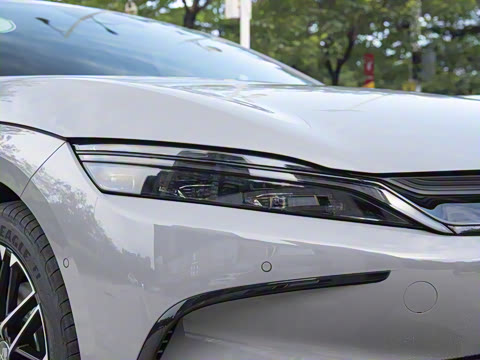 2025�� EV 605KM�����