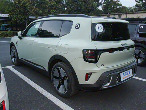 2025�� ������������������