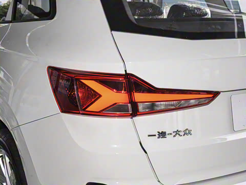 2024�� ���������� 280TSI �ֶ��ȷ��