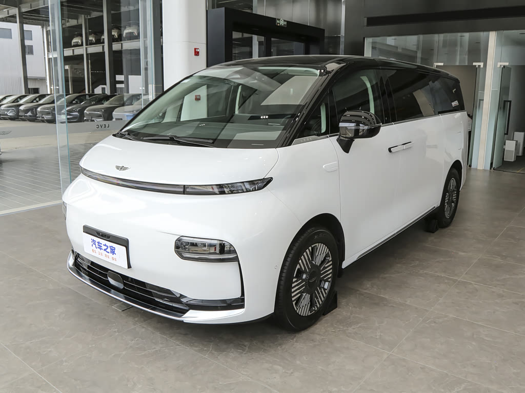 LEVC L380