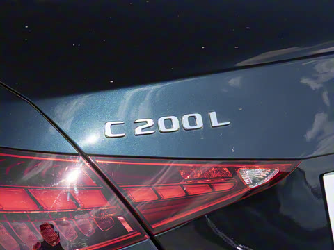 2024�� �Ŀ� C 200 L �˶���
