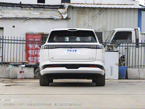 2025�� 636Ultra����� 5��