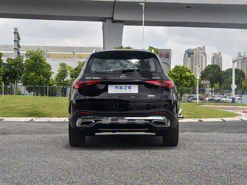 2025�� �Ŀ� GLC 300 L 4MATIC ������ 5��