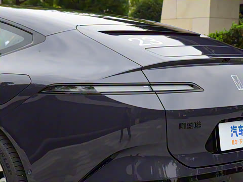 2025�� Ultra���̰�