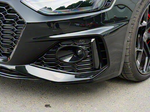 2024��  RS4 Avant ȼ���