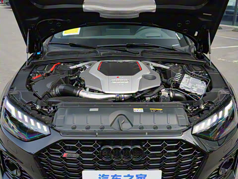 2024��  RS4 Avant ȼ���