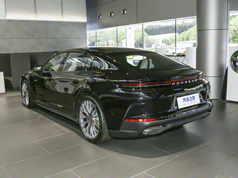 2024�� Panamera 4 E-Hybrid �����ӳ��� 2.9T
