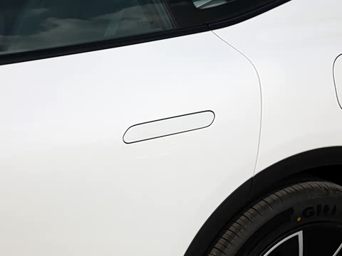 2024�� 560PRO 185kW