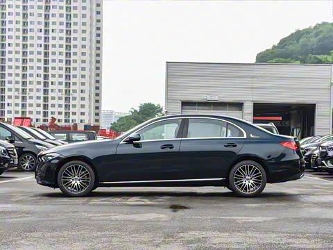 2024�� �Ŀ��� C 260 L