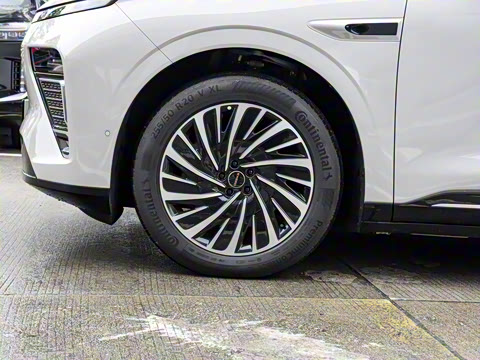 2025�� ���� 240 Pro�������ٸ�����ʻ