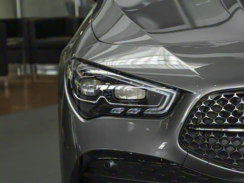 2025�� CLA 260 4MATIC