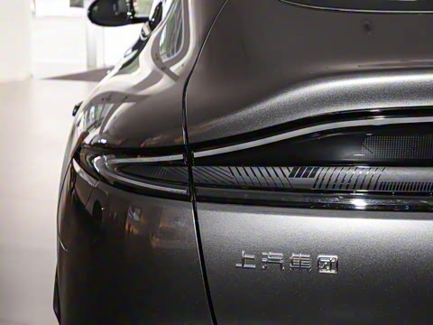 2025�� ����������������