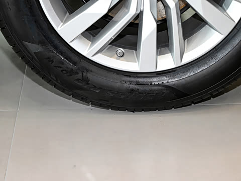 2025�� 2.0TSI ��Ӱ��