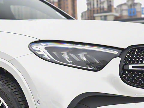 2025�� �Ŀ� GLC 300 4MATIC ����SUV